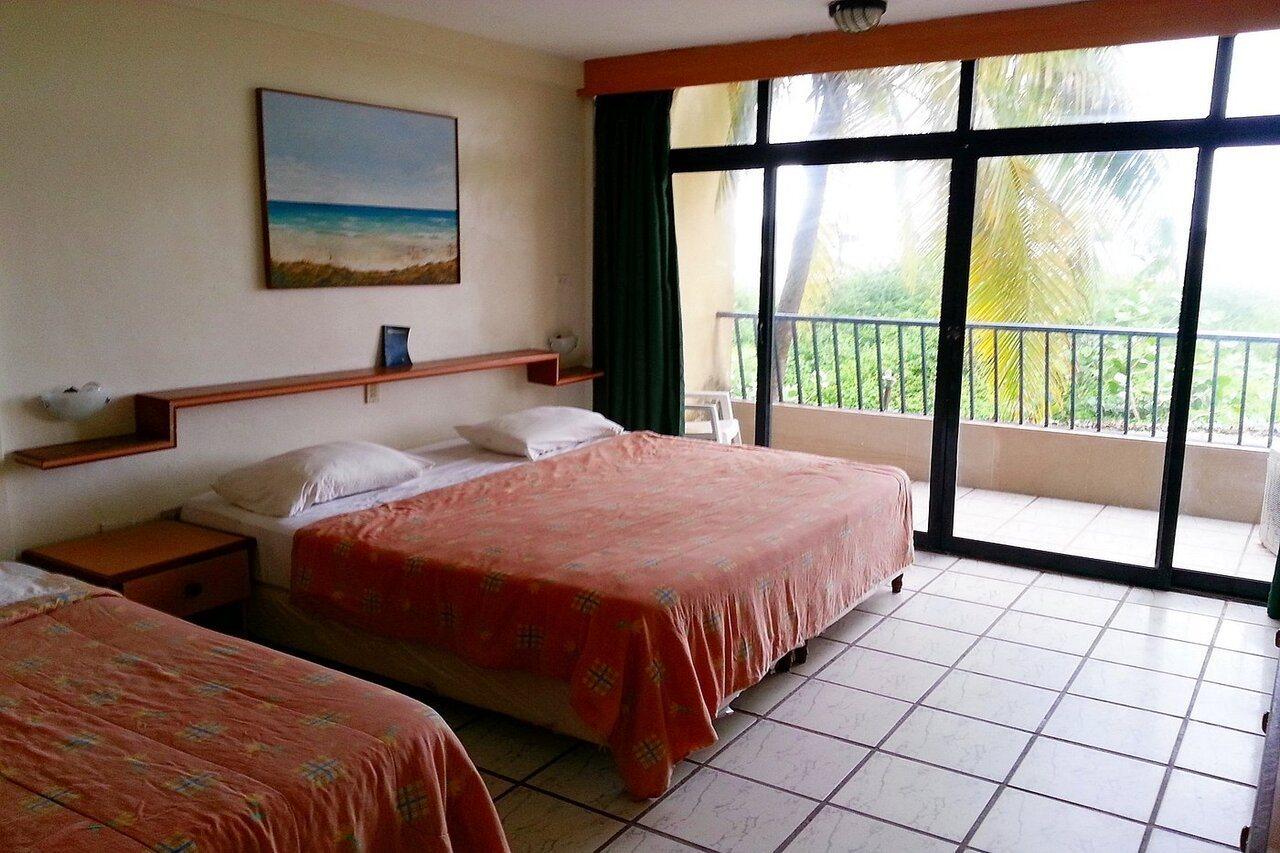 Playa El Agua Hotel Golden Paradise מראה חיצוני תמונה