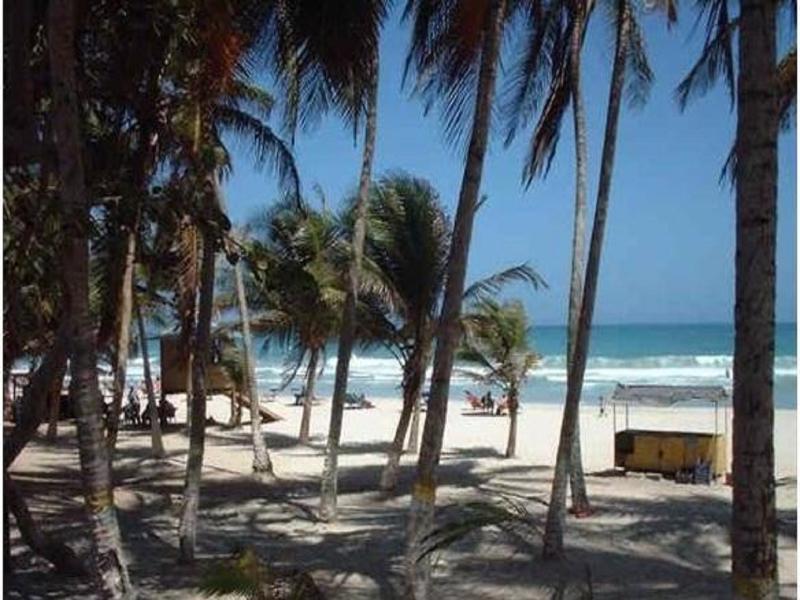 Playa El Agua Hotel Golden Paradise מראה חיצוני תמונה
